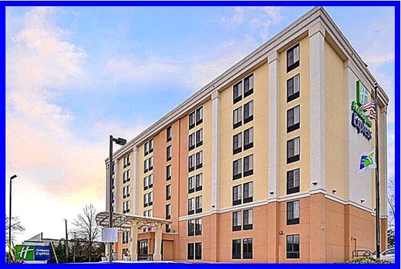 HOLIDAY INN EXPRESS